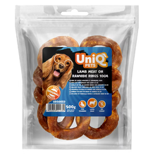 UniQ poslastice za pse, 500 g, jagnjetina na kolutovima od sirove kože (10 cm)
